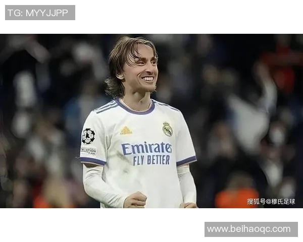 莫德里奇赛场爆发小插曲，裁判如何处理？